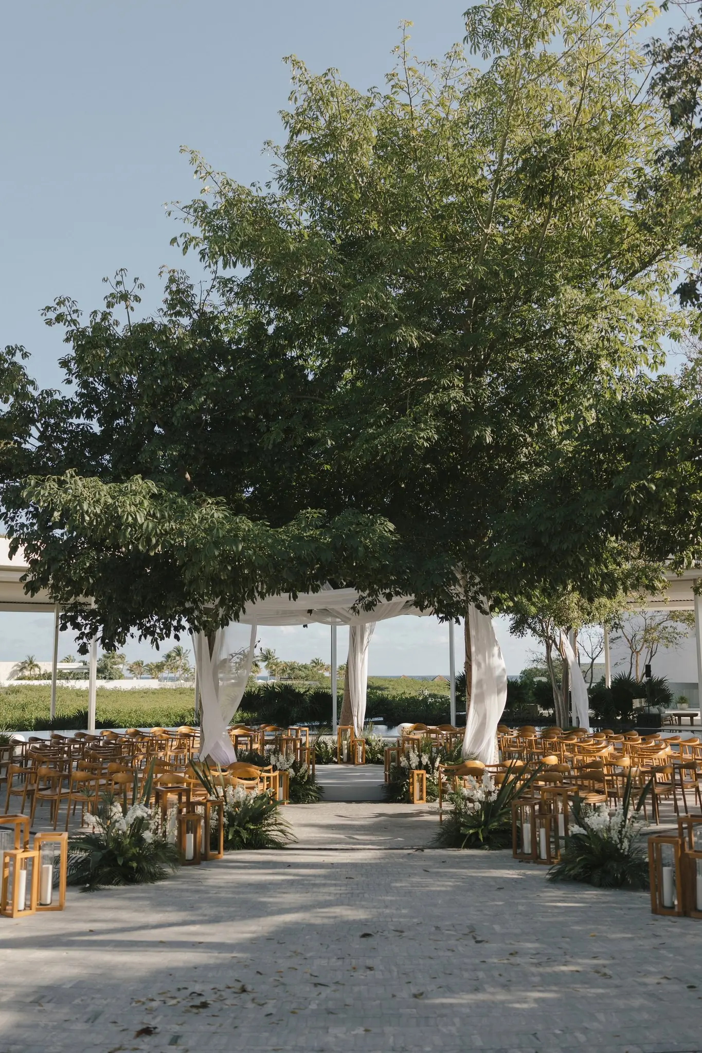 Brooke and Jacob recessional at their St. Regis Kanai ceremony